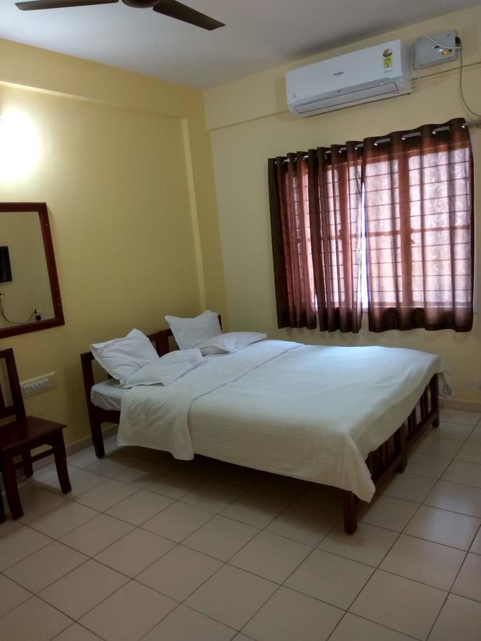 Vega Residency Hotel Бангалор Екстериор снимка