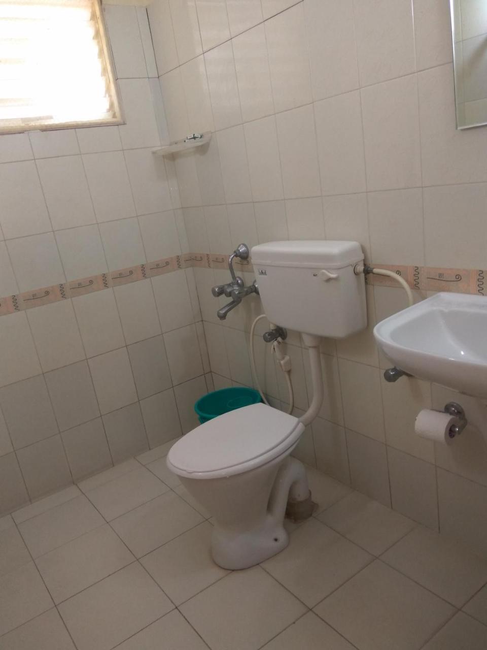 Vega Residency Hotel Бангалор Екстериор снимка